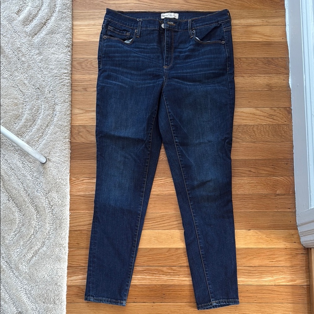 GAP Women's Deep Indigo Skinny Jeans